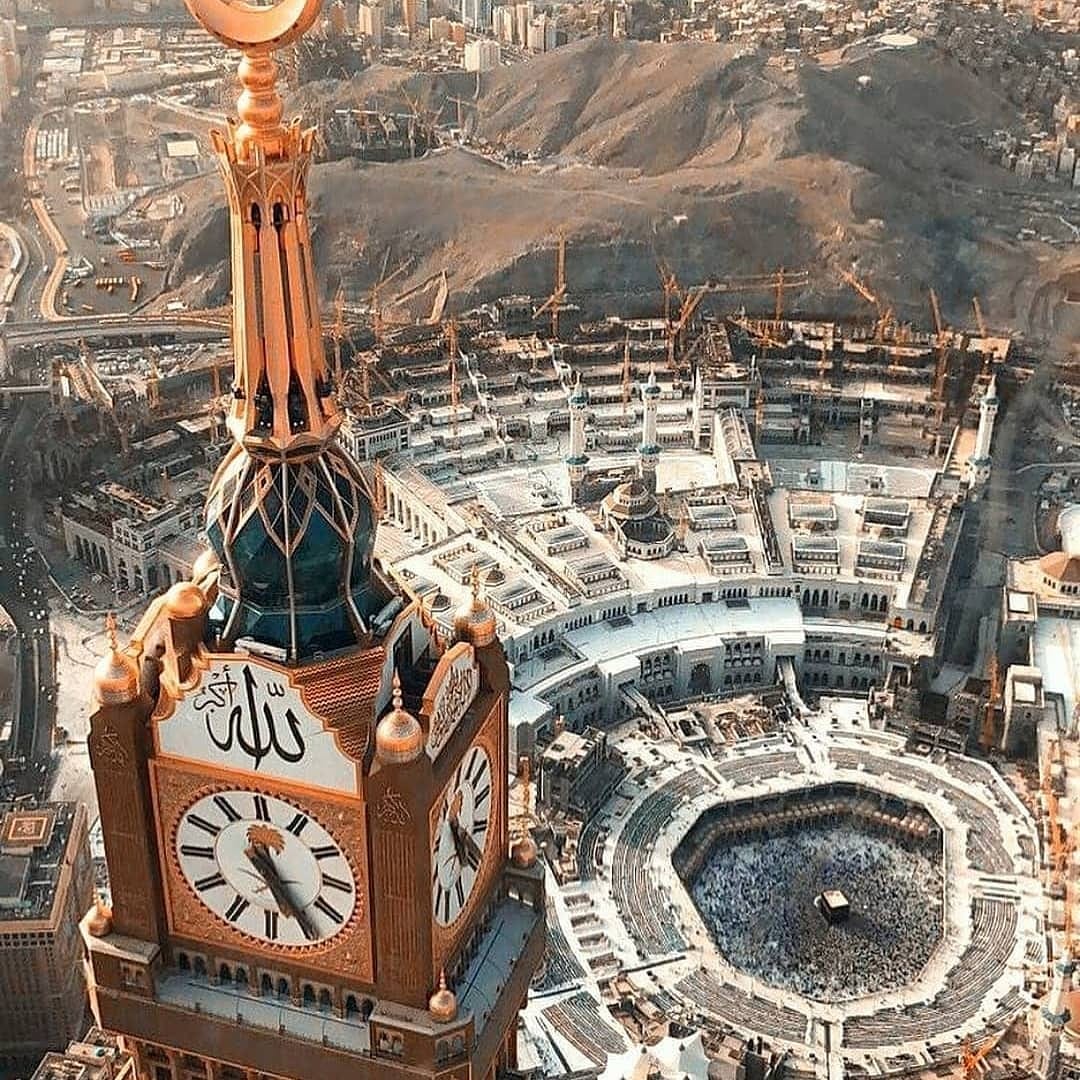 DI ANTARA FAKTA UNIK MASJIDIL HARAM